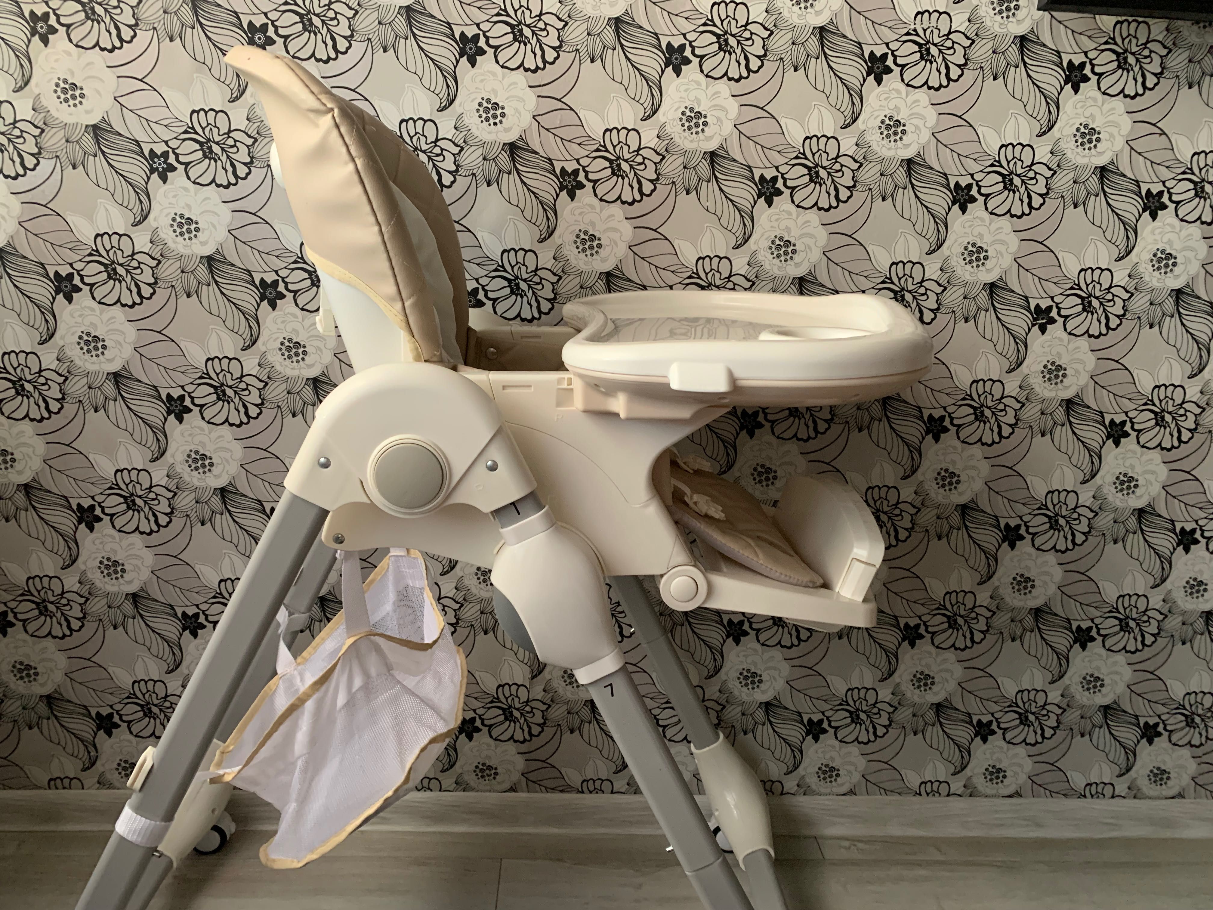 Стул для кормления Carrello Toffe