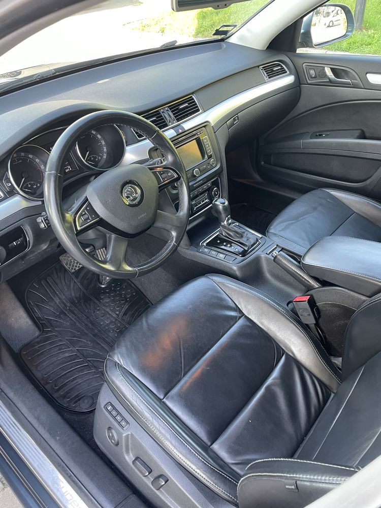 Skoda superb 2.0 tdi dsg z danii orginalny przebieg