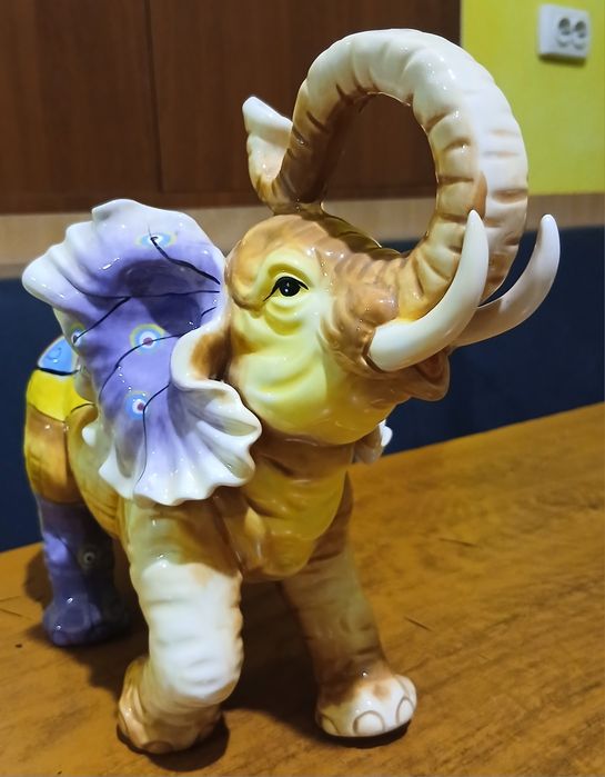 Керамічна статуетка слон Lefard