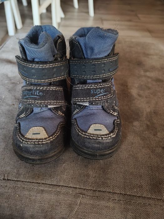 Buty dziecięce śniegowce super fit rozmiar 22