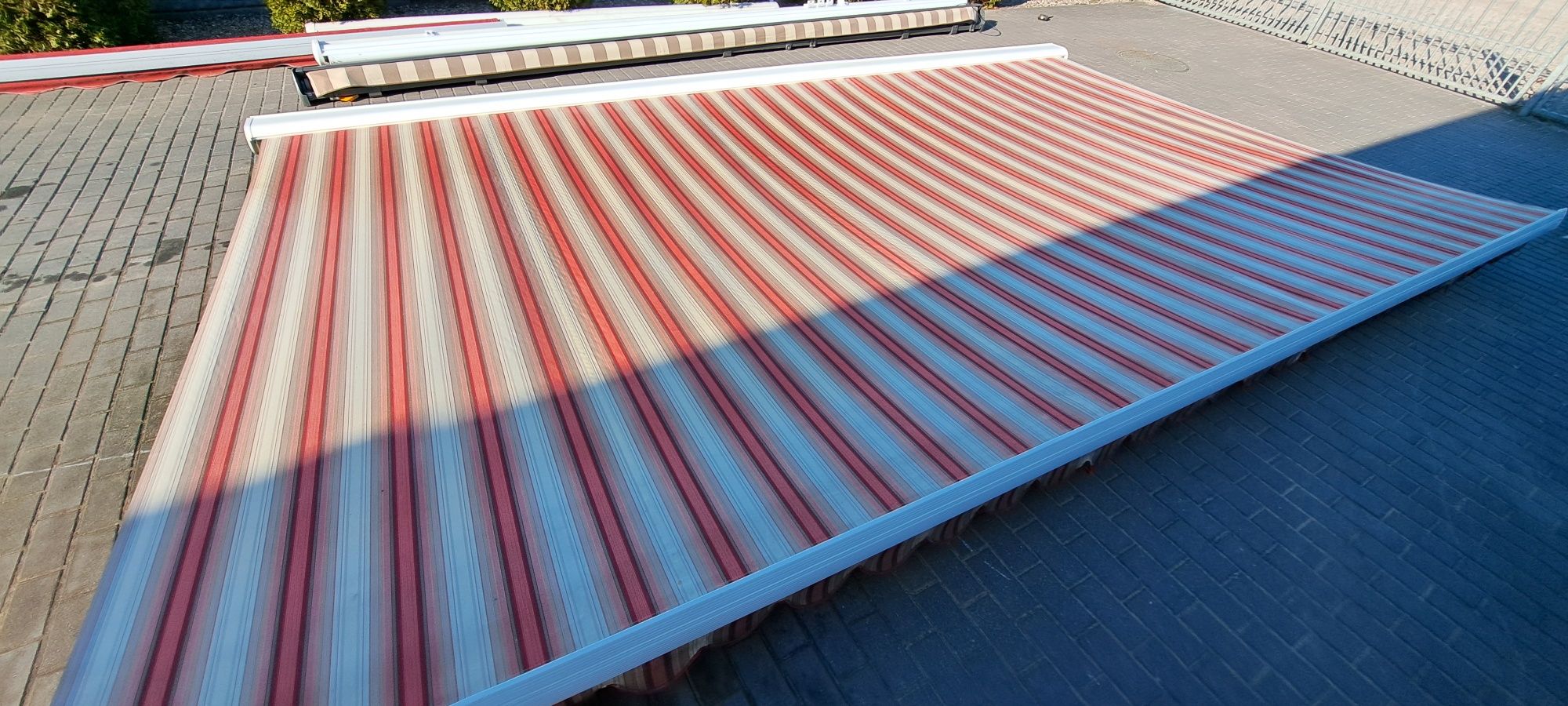 Markiza tarasowa 6x3.4m elektryczna
