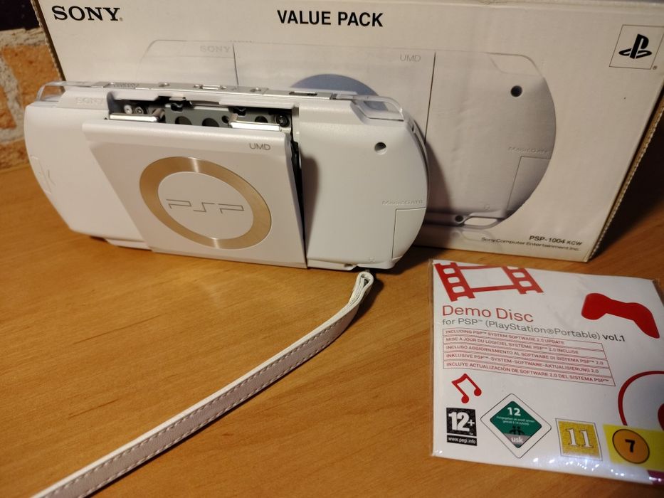 PSP колекційний стан, чудово підійде на подарунок, ПСП, PlayStation