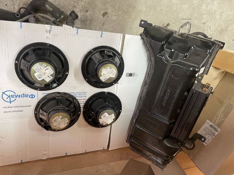 Продам комплек колонок з усілком BOSE