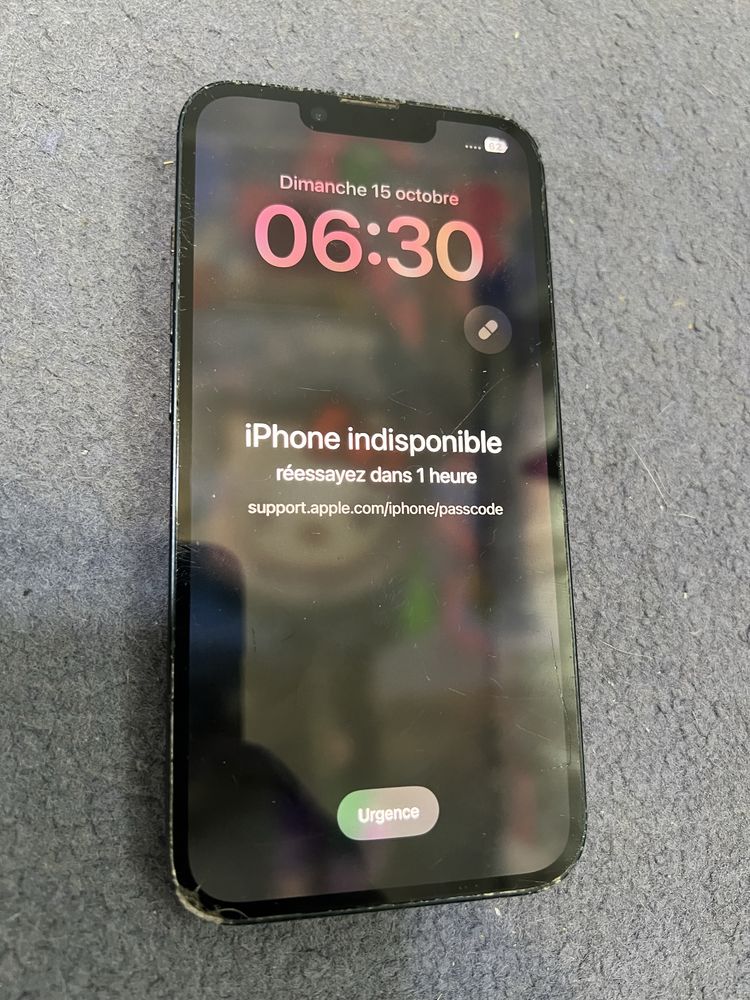 Продам iphone 13 icloud