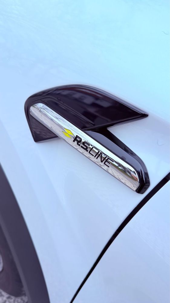 Renault Captur Rs Line com poucos kms