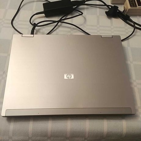 HP EliteBook 8530w, 2 ядра, 4 гига, 250гб.