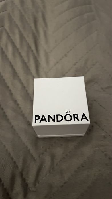 Pandora Anel Arco de Corações. Original