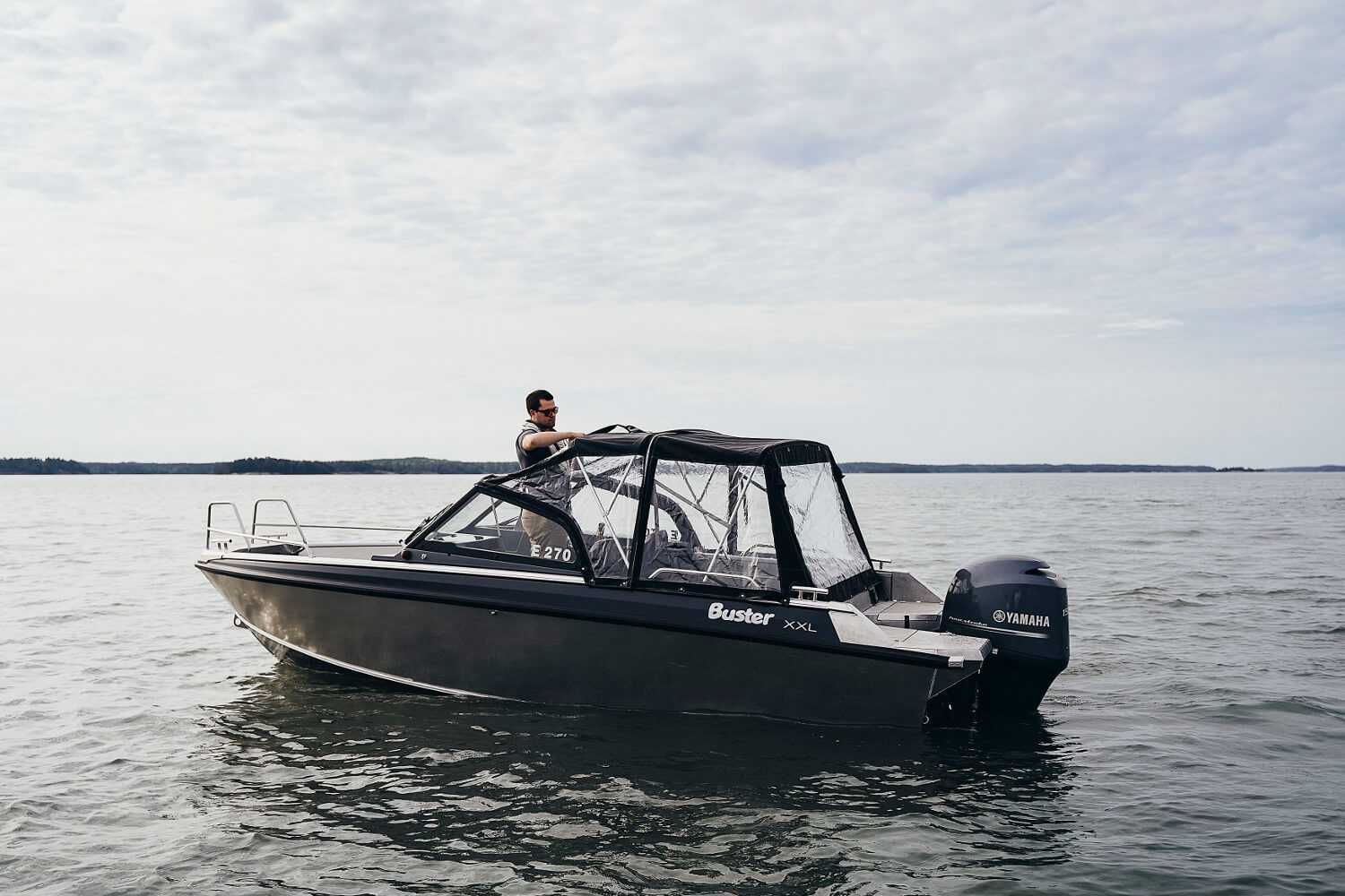 Катер BUSTER XXL з підвісним мотором YAMAHA F200XB (новий)