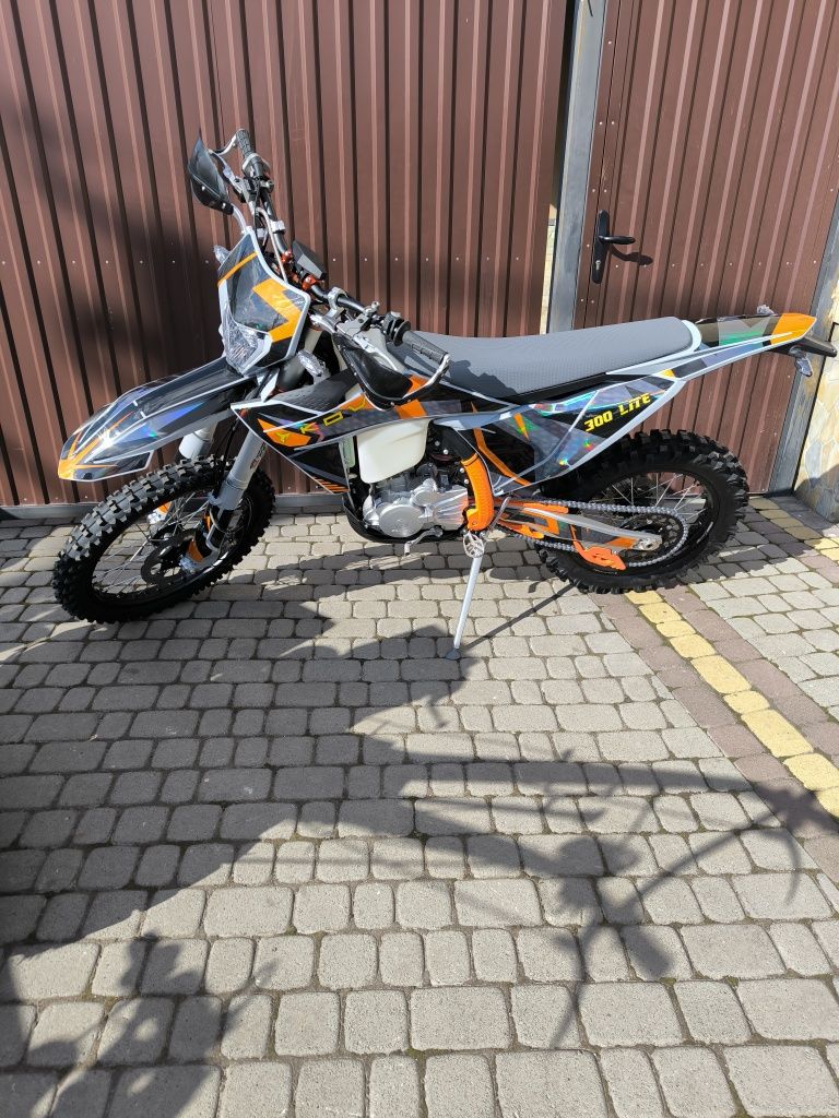Мотоцикл KOVI 300 LITE