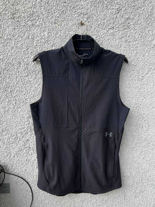 Безрукавка Under Armour