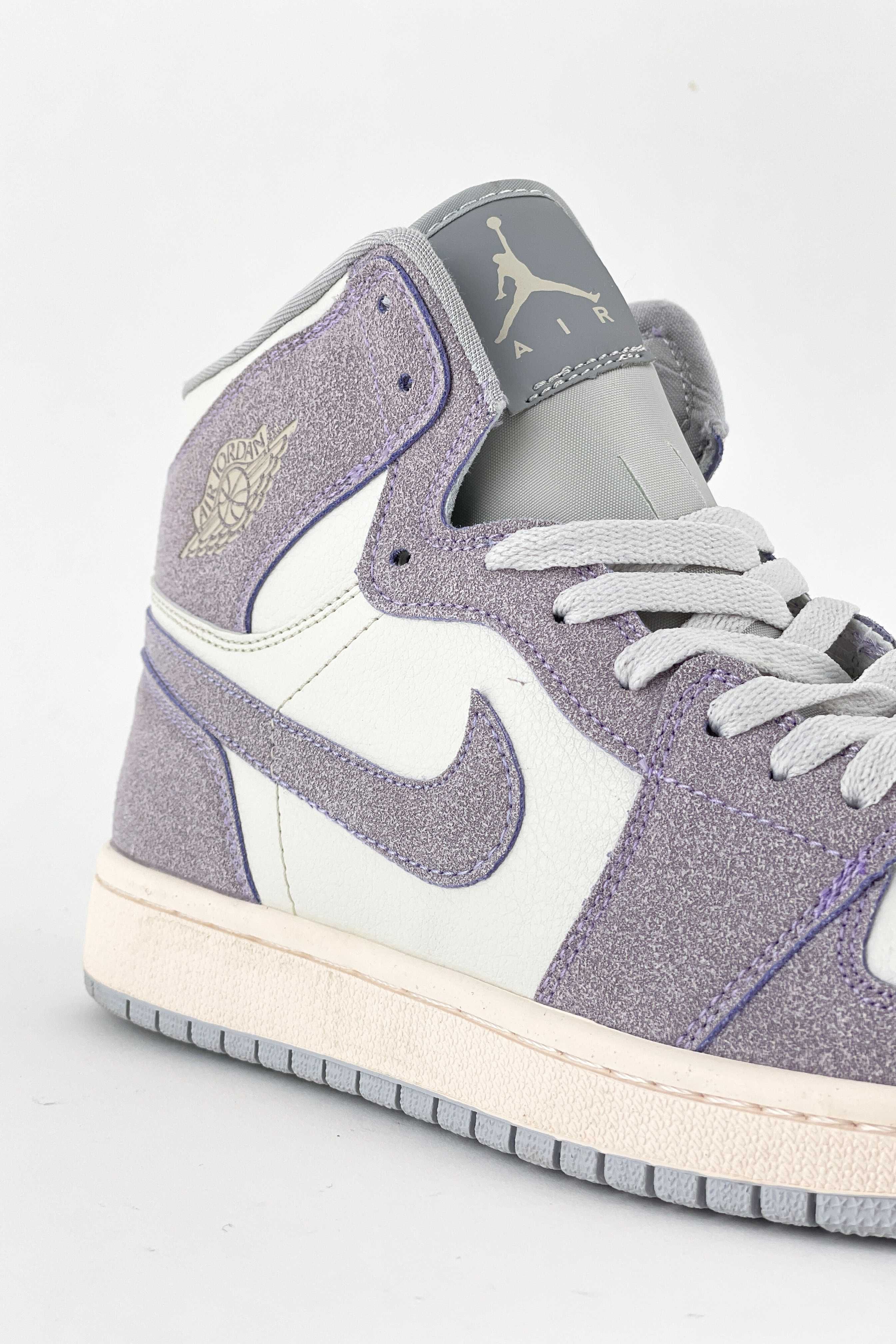 Nike Air Jordan 1 Retro High Light Purple