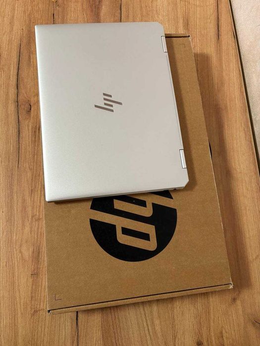 Ноутбук HP Spectre x360 Convertible 14-ea0xxx в ідеальному стані