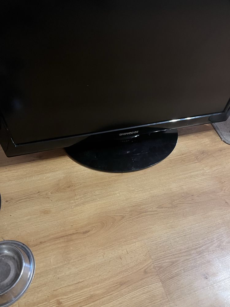 Daevoo 42 calowy hdmi