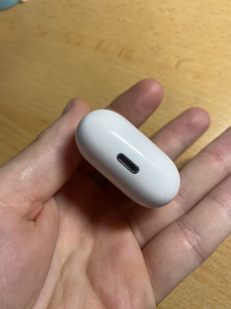 Etui Airpods 2 Кейс Бокс Футляр A2031 A2032 A1602