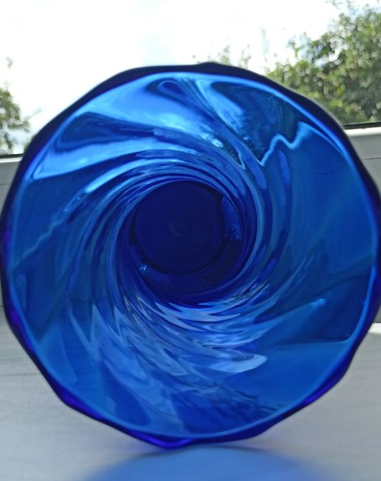 Wazon PRL kobalt- wysokość 28,5 cm