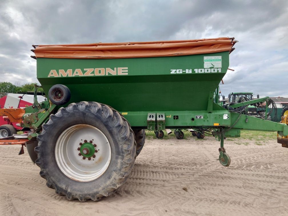 Rozsiewacz AMAZONE ZGB 10001 limiter napęd mechaniczny