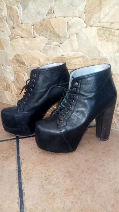3 pares botas pretas Geoffrey Campbell rosa com flores e azuis escuras