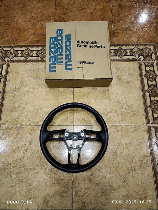 Кожане кермо Mazda CX-30 нове голе