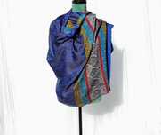 Duży szal niebieski granatowy kolorowy etno boho hippie orient stole