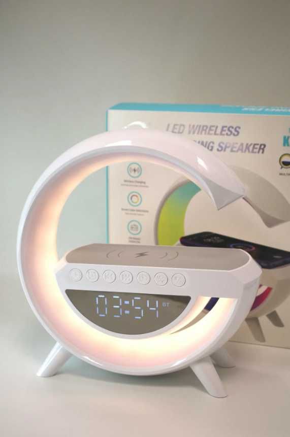 Годинник та RGB нічник з зарядкою для телефону, Bluetooth колонка.