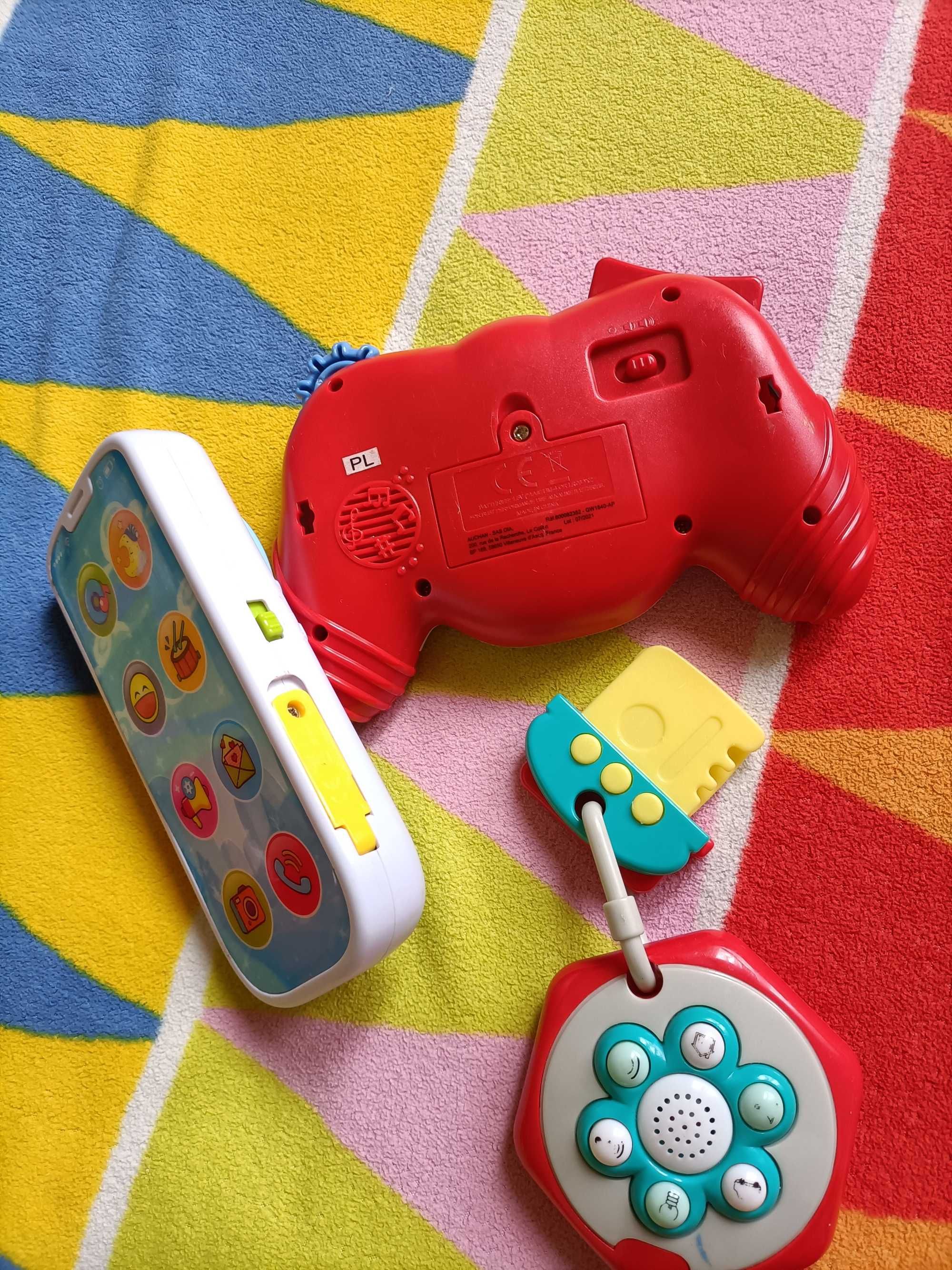 Telefon smily Play, pad, klucze, zabawki dzwiękowe