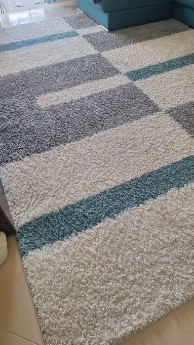 Tapete para sala quase novo