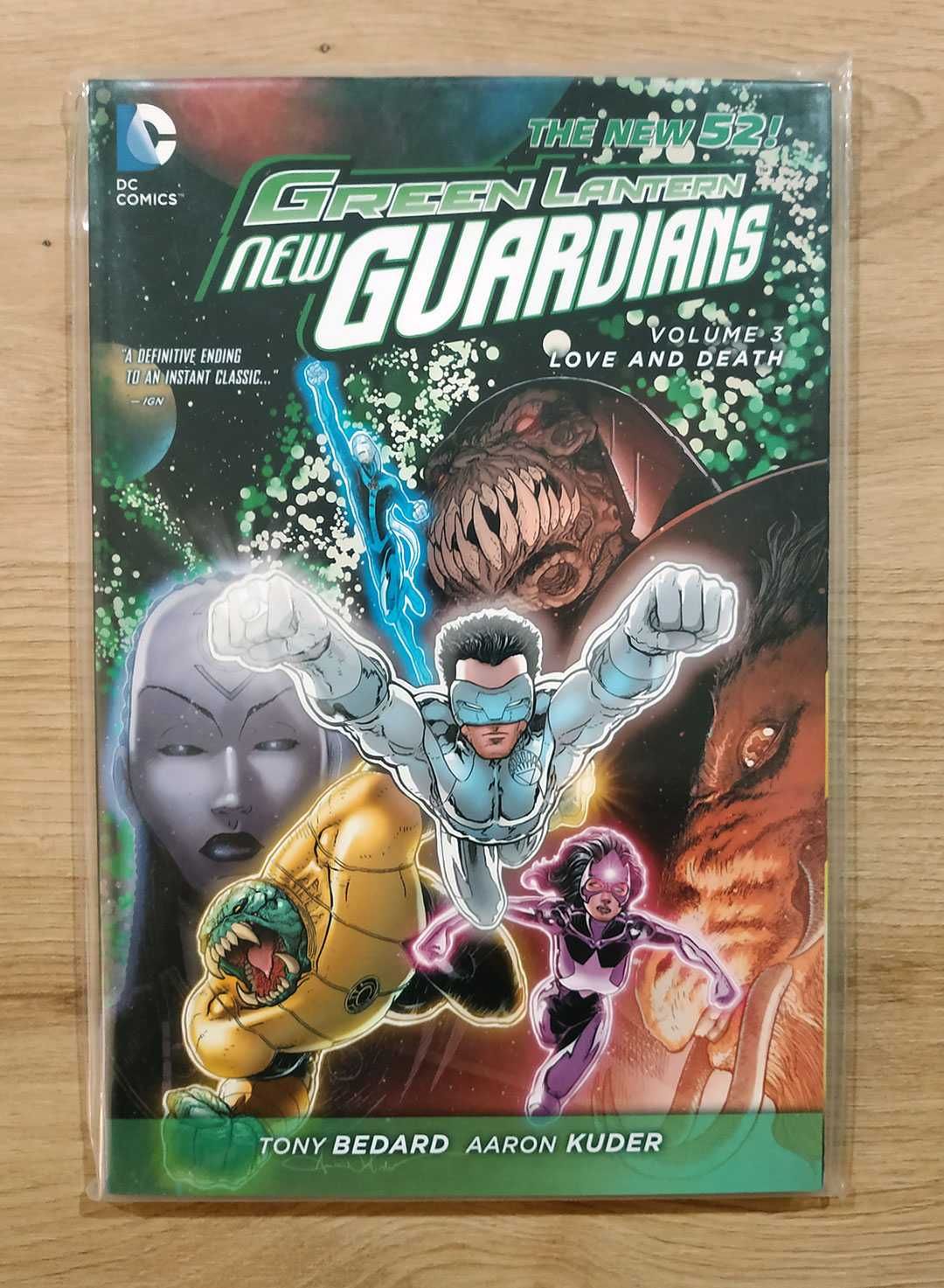 Green Lantern New Guardians vol 1/2/3 + Lights Out
