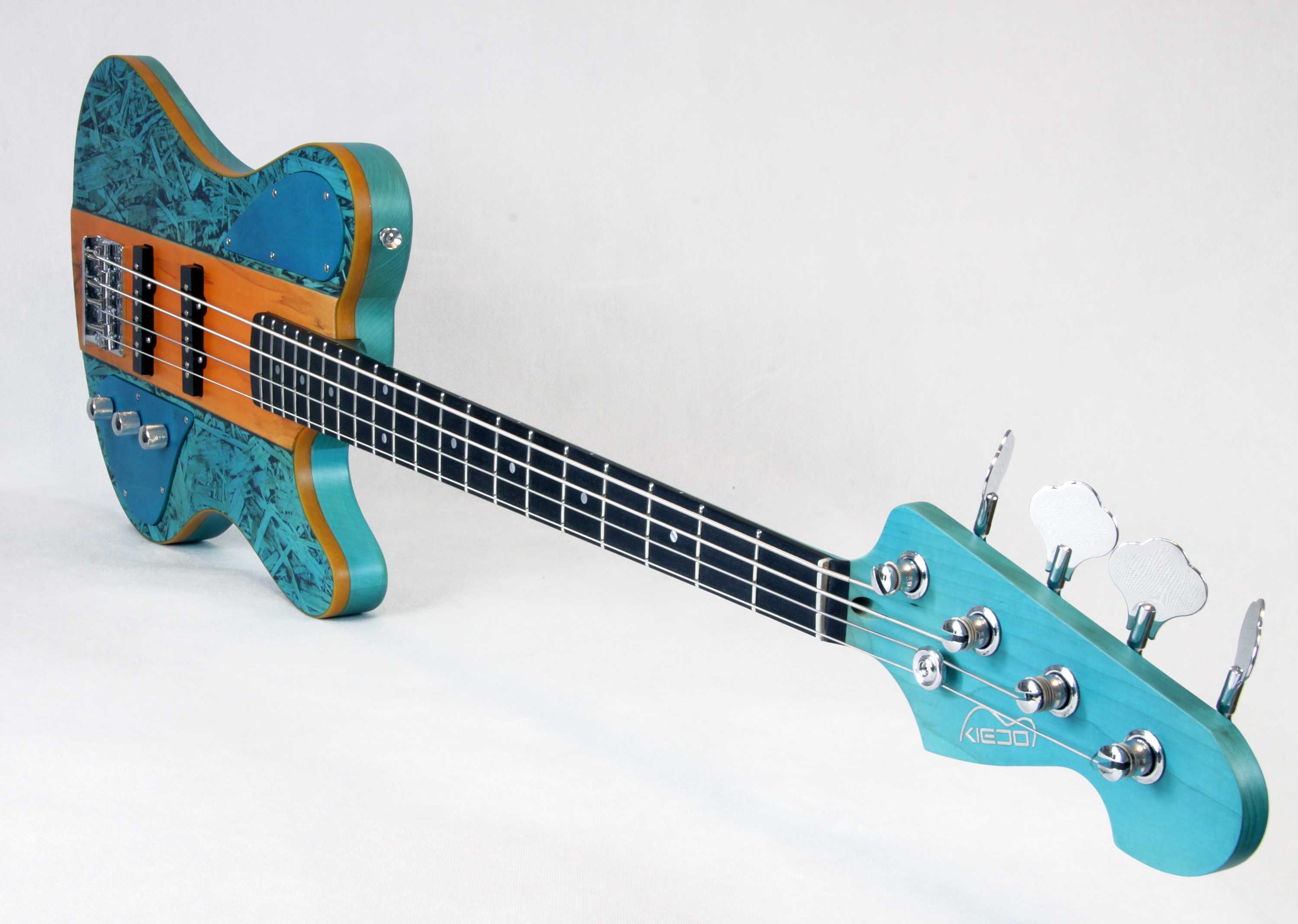Gitara Basowa z topem z OSB - Paździoch !!!