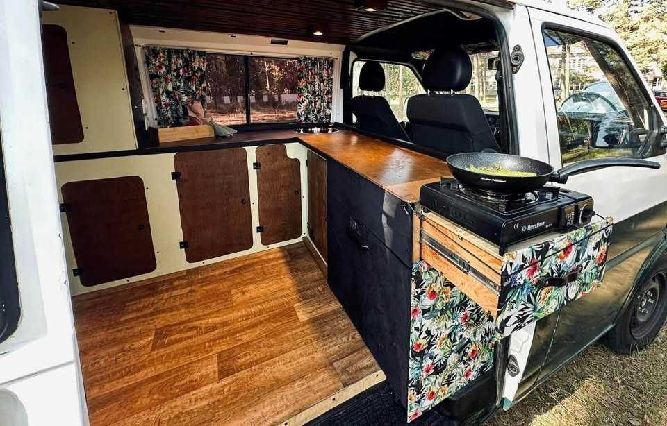 Stylowy Campervan Volkswagen T4 long 2.4d