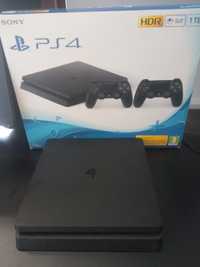 PlayStation    4