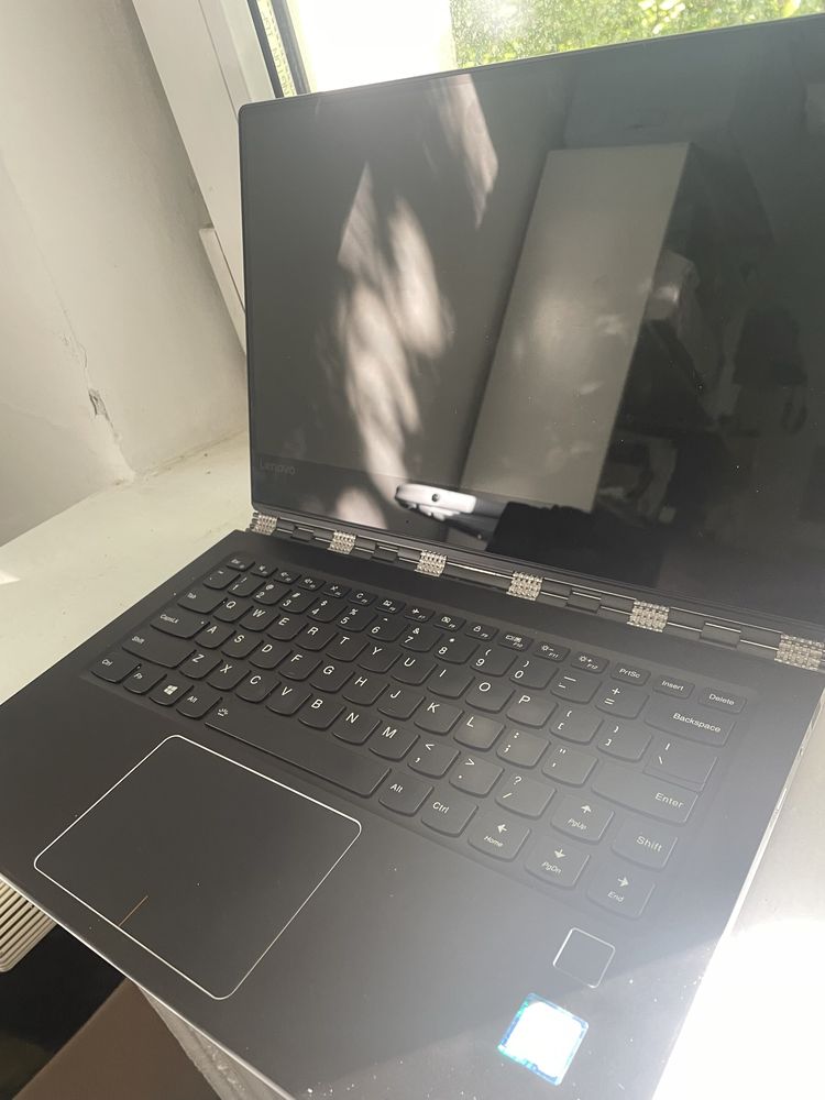 Lenovo Yoga 910-13IKB Uszkodzona Matryca