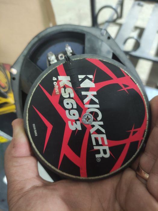 Продам овалы Kicker ks 693