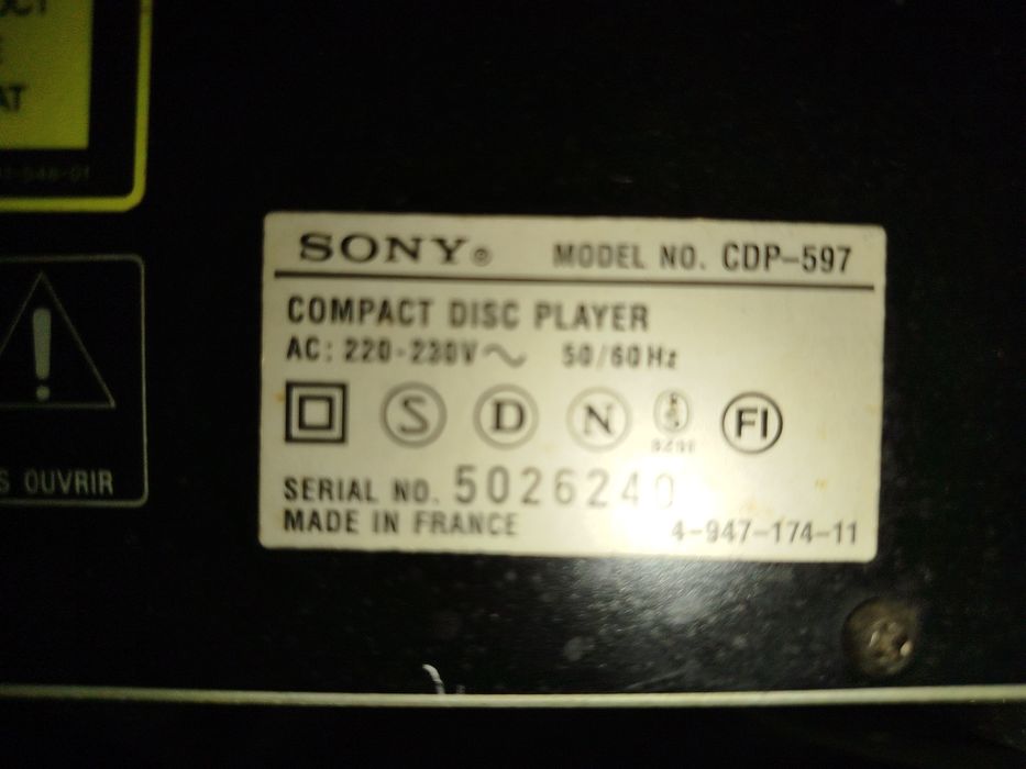 Leitor CD Sony CDP-597