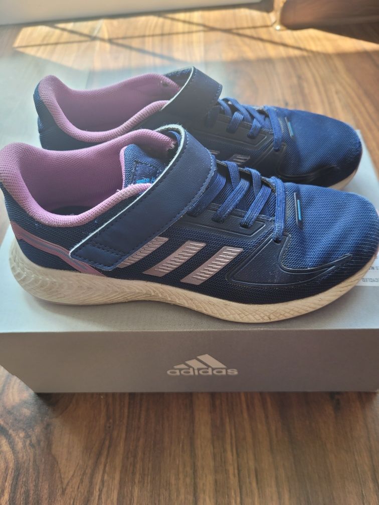Adidasy, buty sportowe, rozmiar 34