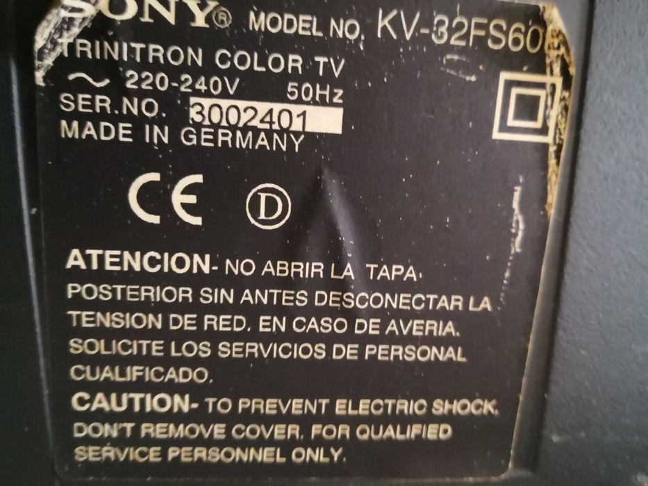 Televisor Sony 32 polegadas com móvel e colunas surround