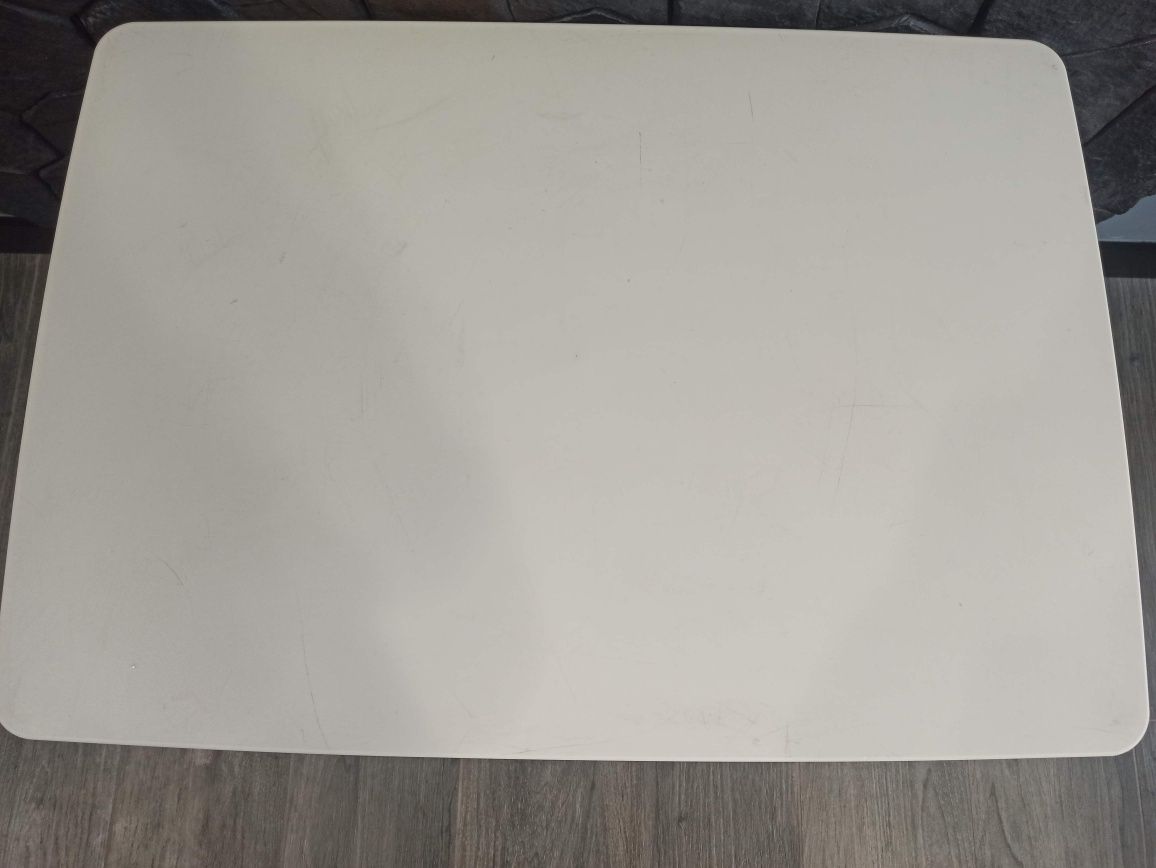 Stolik ikea mammut biały dziecięcy + krzesełko niebieskie