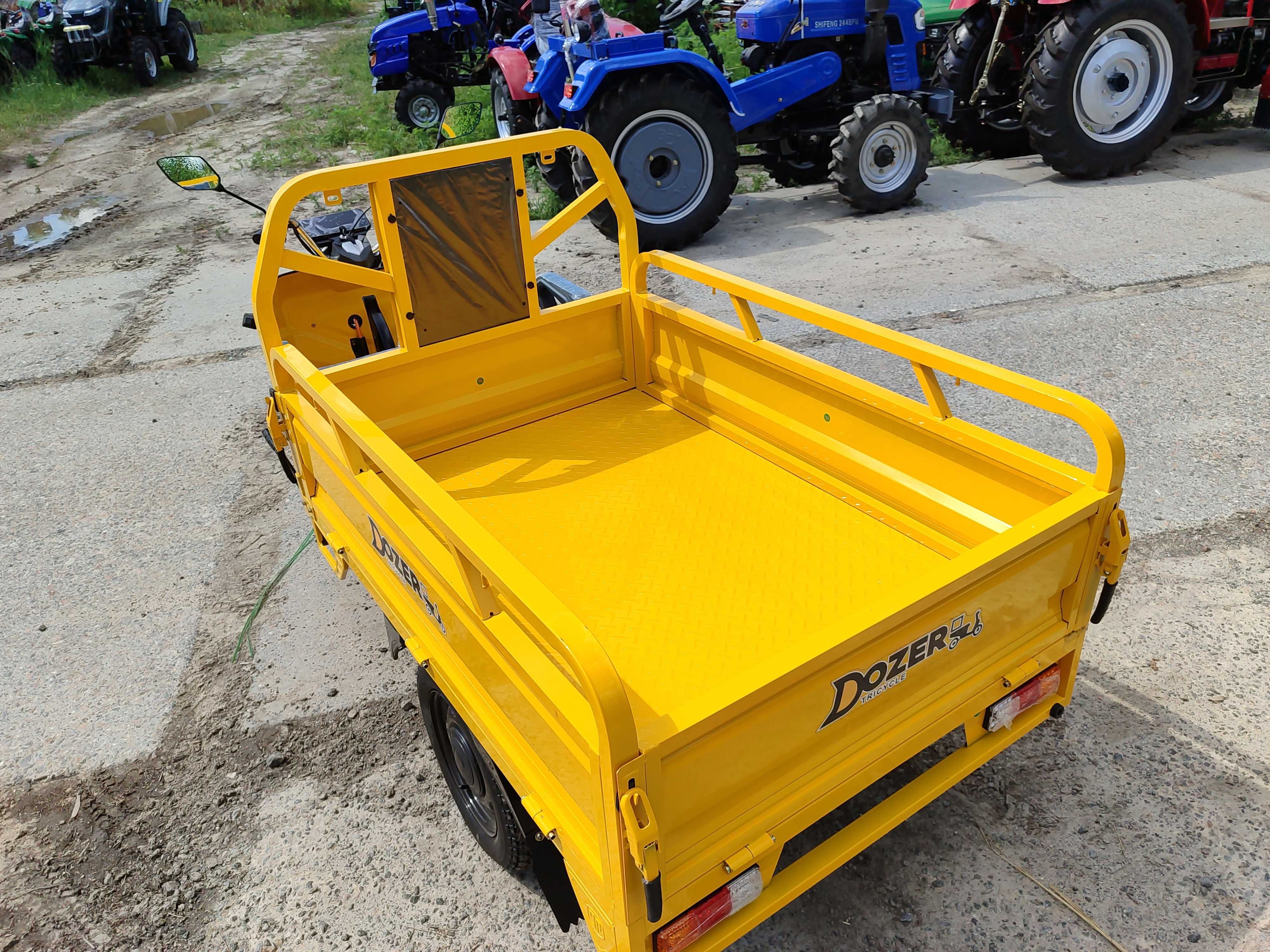 Электро трицикл Dozer 1200 watt доставка в подарок к дому