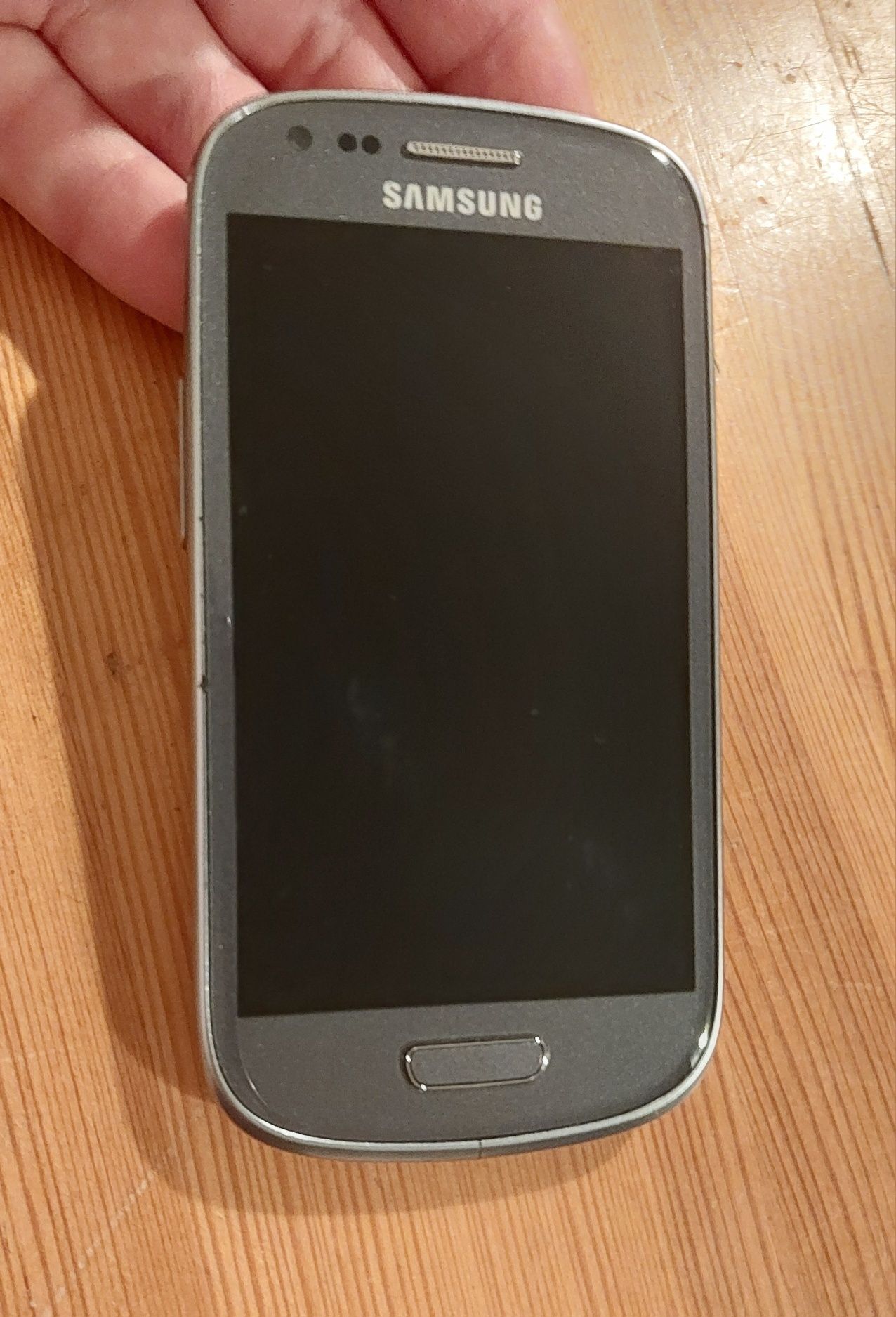 Samsung S3 mini srebrny