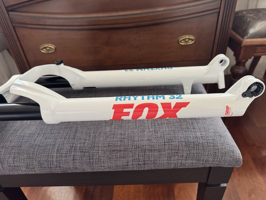 FOX RHYTHM 32 FLOAT 29 100 amortyzator BOOST MTB XC rock shox manetka