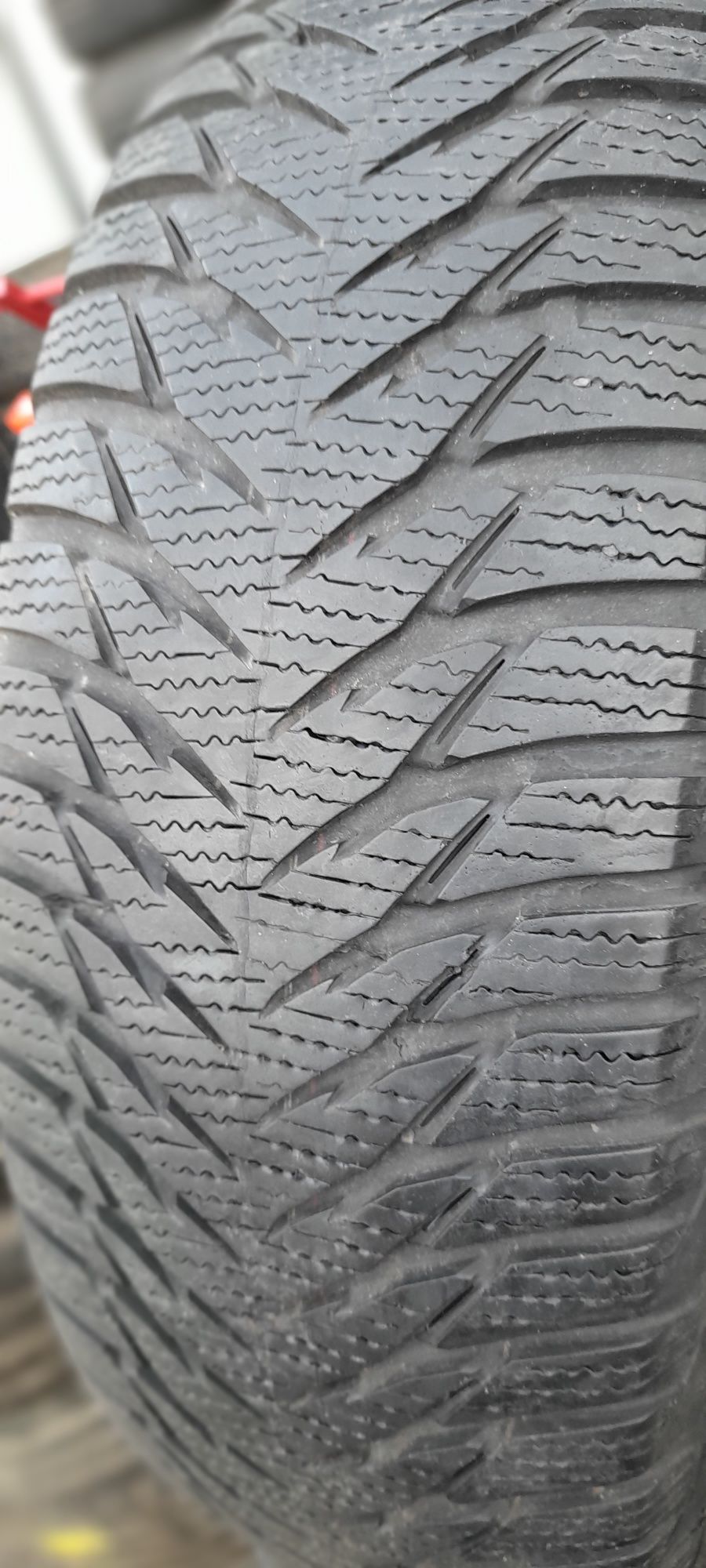 195 65 R15 91 t Goodyear Ultra Grip 8