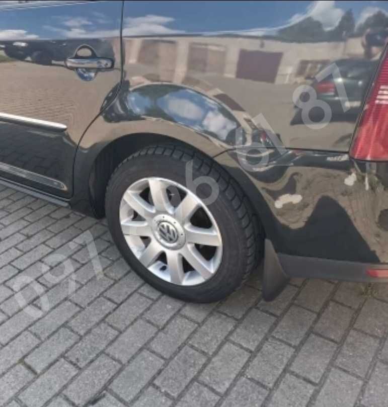 Бризговики на  VW Touran Caddy 2003 - 2010 підкрилки болотніки