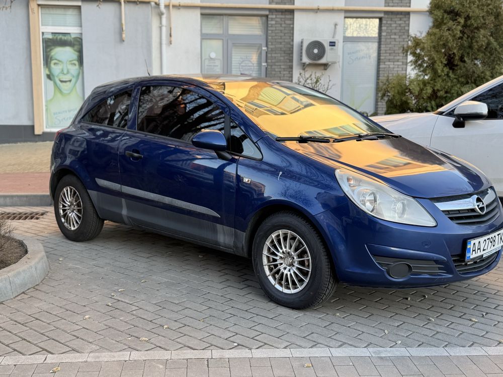 Opel corsa d 2008 1,2 газ/бензин робот