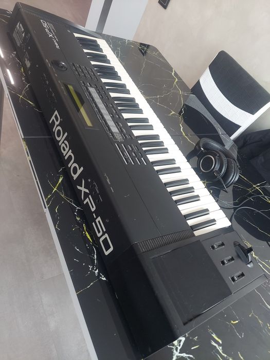 Синтезатор Roland xp-50