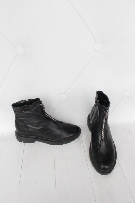 Демисезонные кожаные ботинки с замочком спереди, шкіряні черевики
