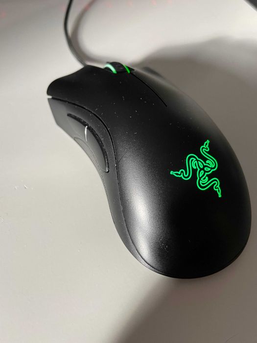 Rato Razer Deathadder Essential
