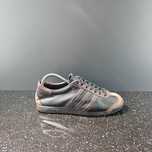 Кроссовки Adidas Sneeker/Tobacco. Размер 39