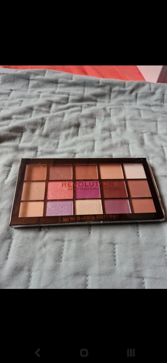 Paleta cieni do oczu