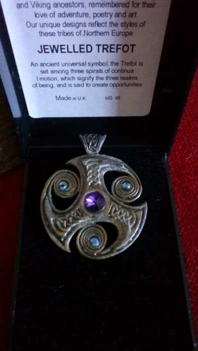 Pendente celta Trefot