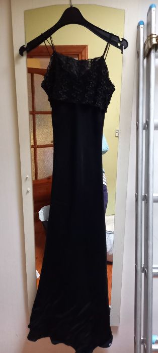 Czarna wieczorowa sukienka -rozmiar XS