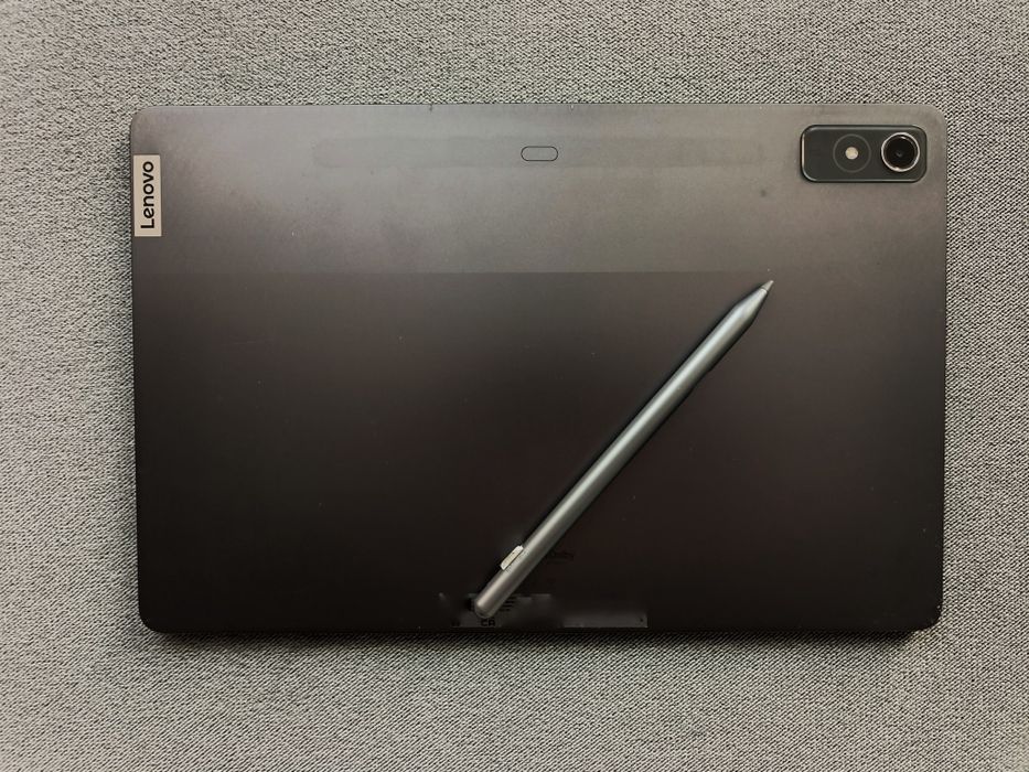 Lenovo Tab P12 12,7" 8/128GB WiFi + rysik i etui ochronne